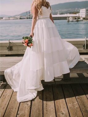 Alfred Angelo White Tiered Strapless Wedding Dress